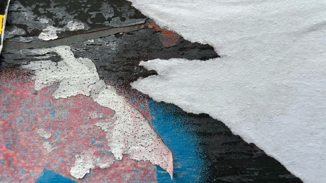 På hälften, mitt i samtalen.