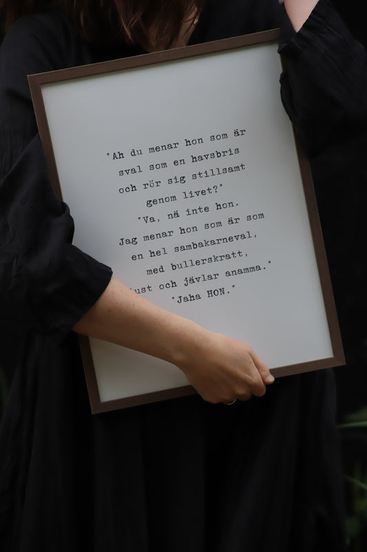 Poster 30x40 cm – Ah du menar HON